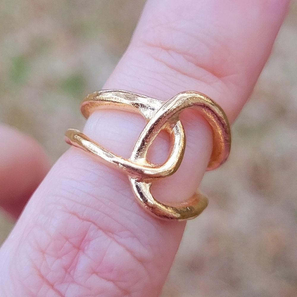 Trendy Twisted Gold Metal Adjustable Band One Size Fits All Ring